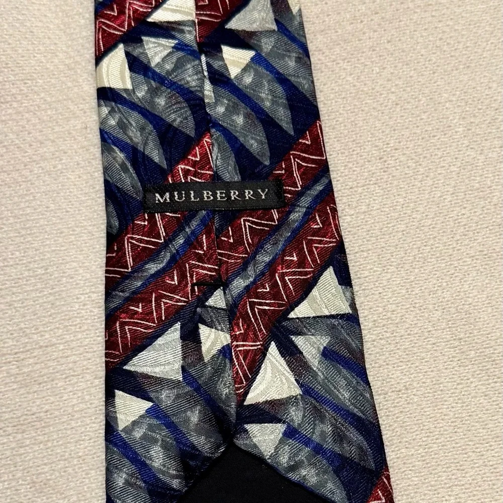 Mulberry Geometric Red‎ and Blue Tie